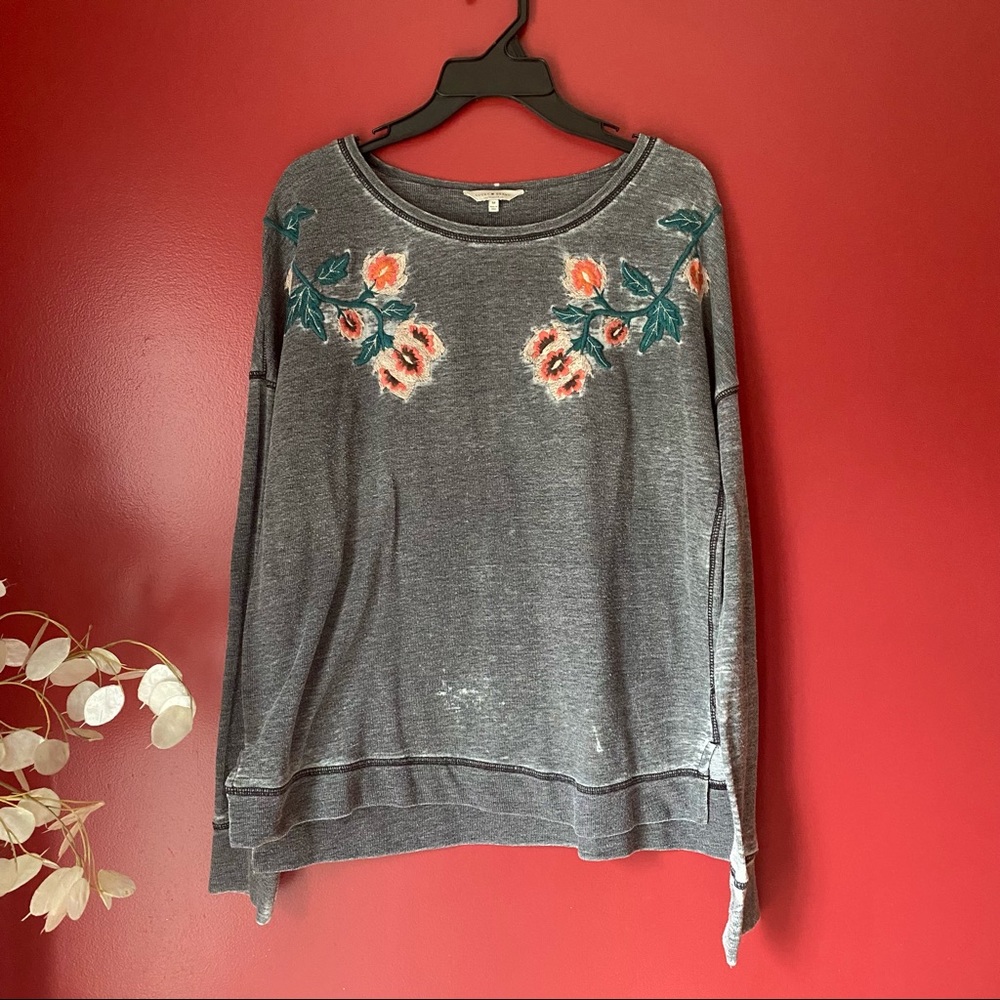 Lucky brand top